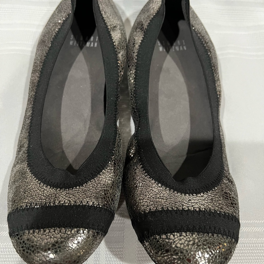 - Stuart Weitzman Sparkling Silver Metallic Balle… - image 4